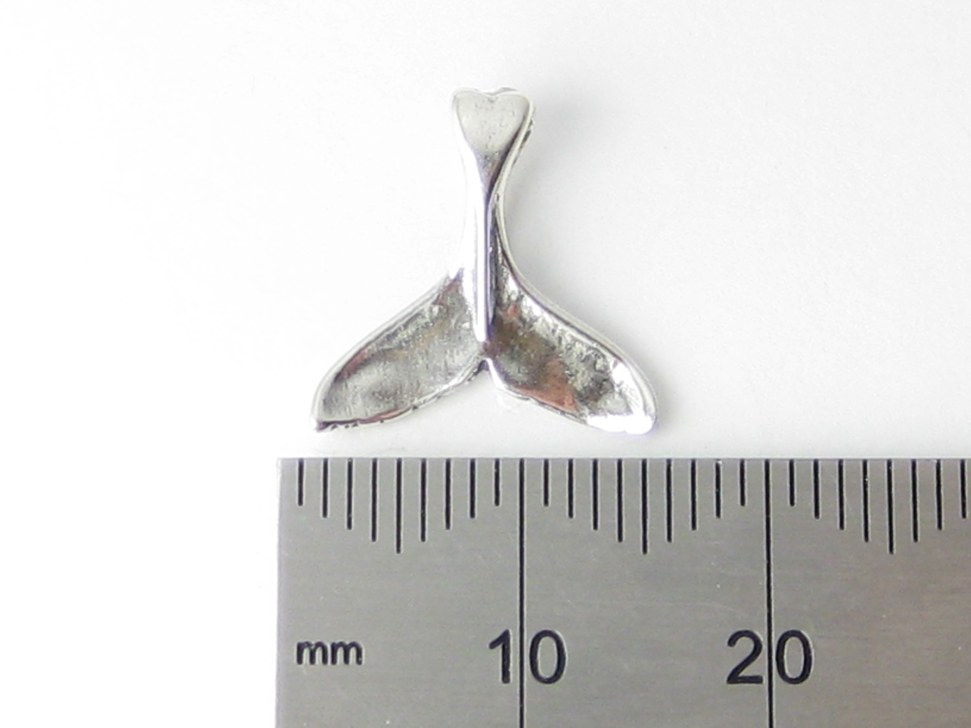 Whale Tail SMALL sterling silver pendant .925 x 1 Whales Tails pendants - Picture 2 of 4