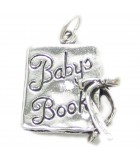 Ciondoli in argento con filastrocche per neonati e bambini